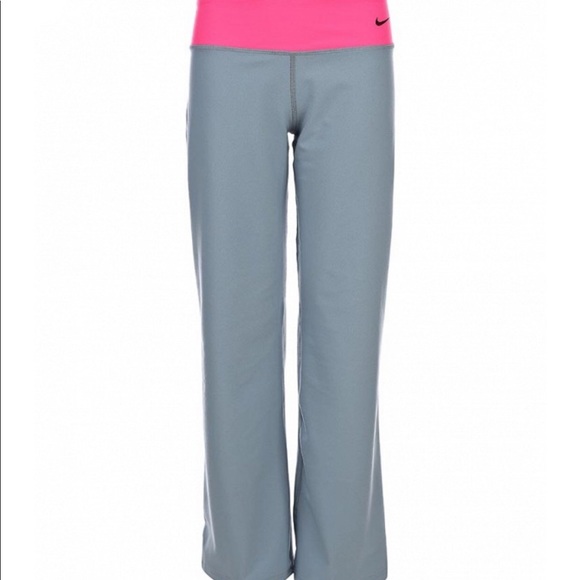 NWOT Nike Regular Fit Girls' Training Pants - Picture 7 of 7